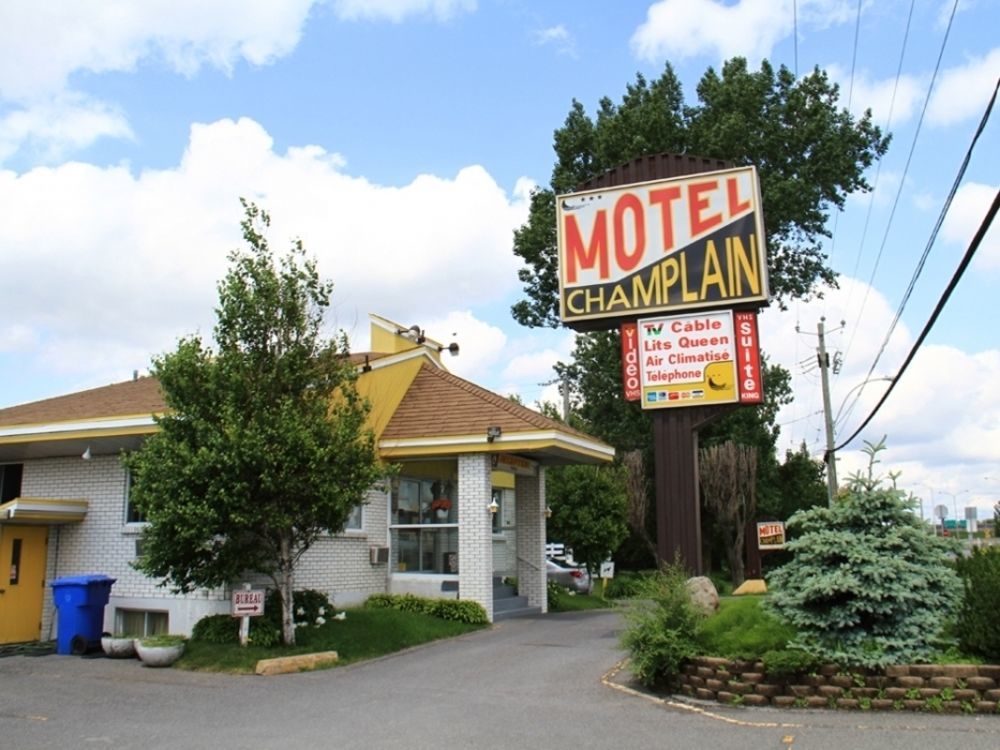 ברוסארד Motel Champlain מראה חיצוני תמונה